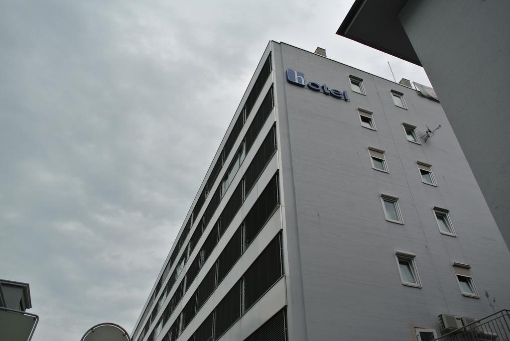 Hotel Station Zug Ngoại thất bức ảnh